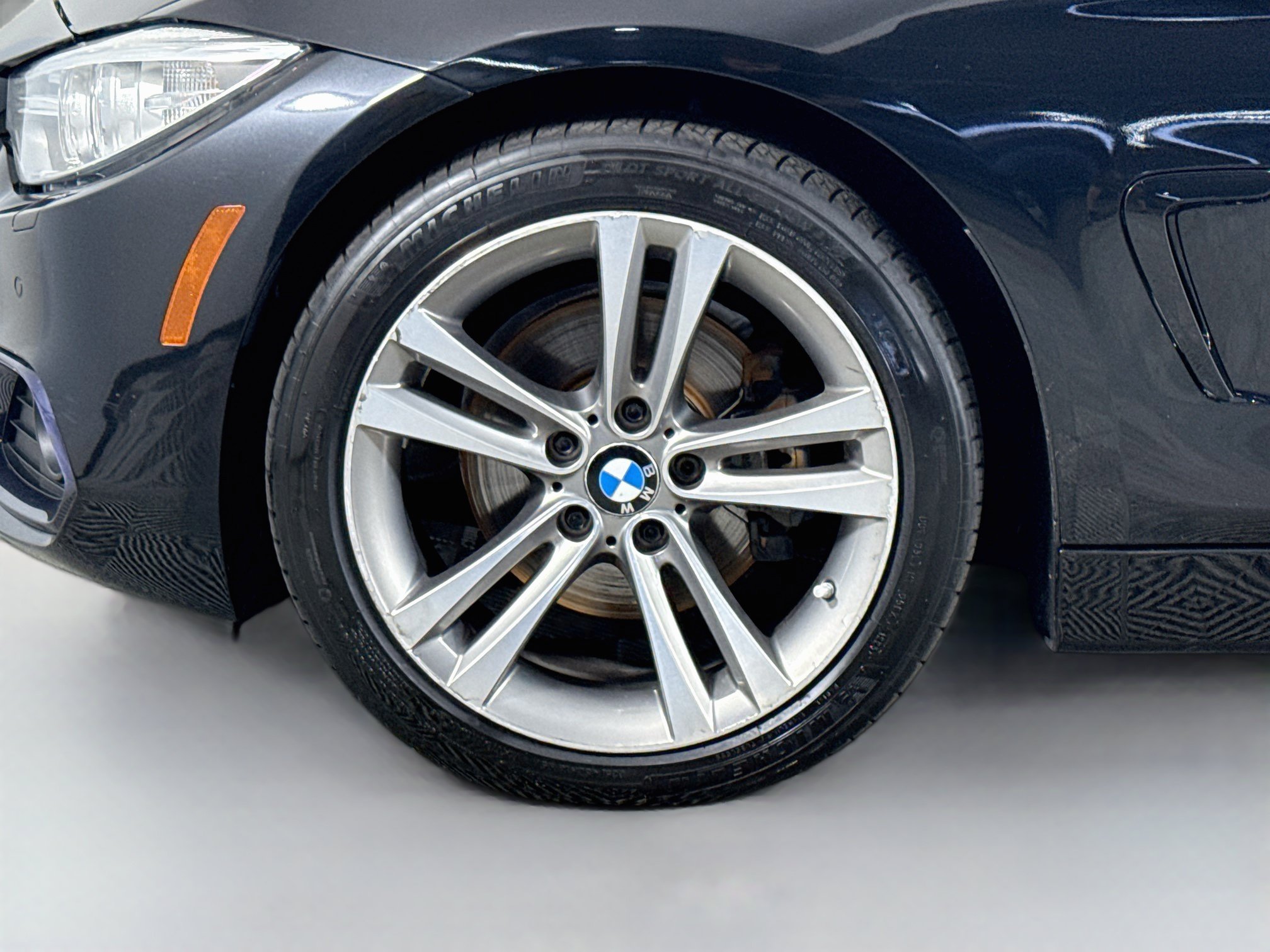 Used 2016 BMW 428i xDrive Convertible AWD/4WD image 36