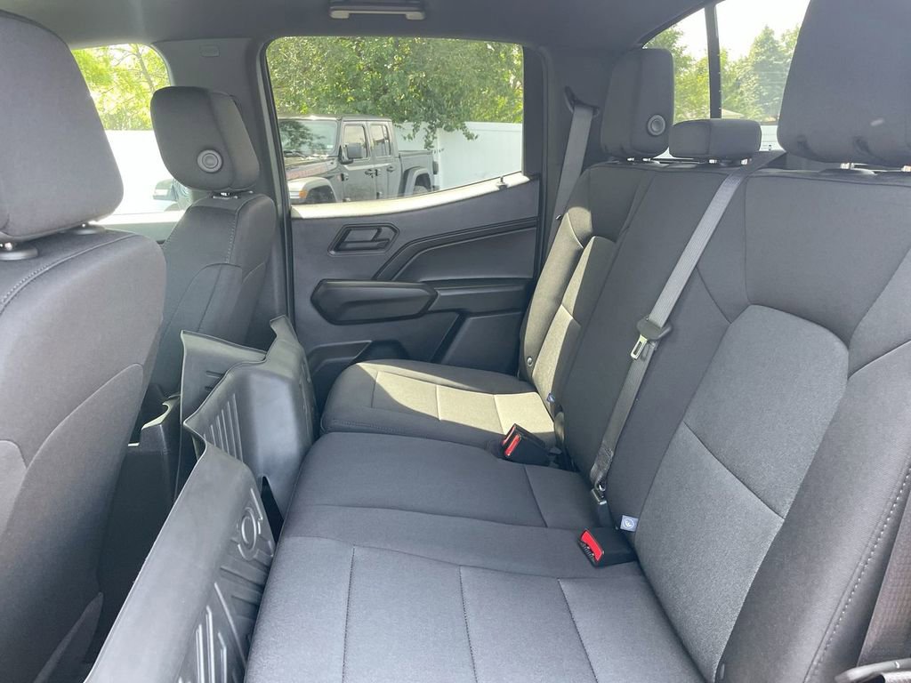 Used 2025 Chevrolet Colorado Trail Boss image 67