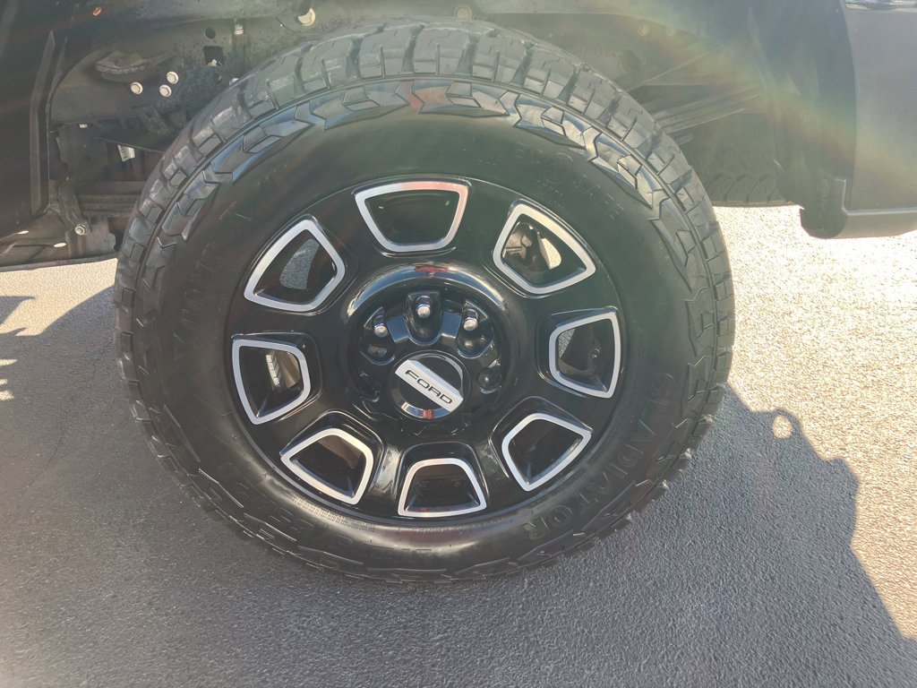 Used 2025 Ford F350 Platinum image 14