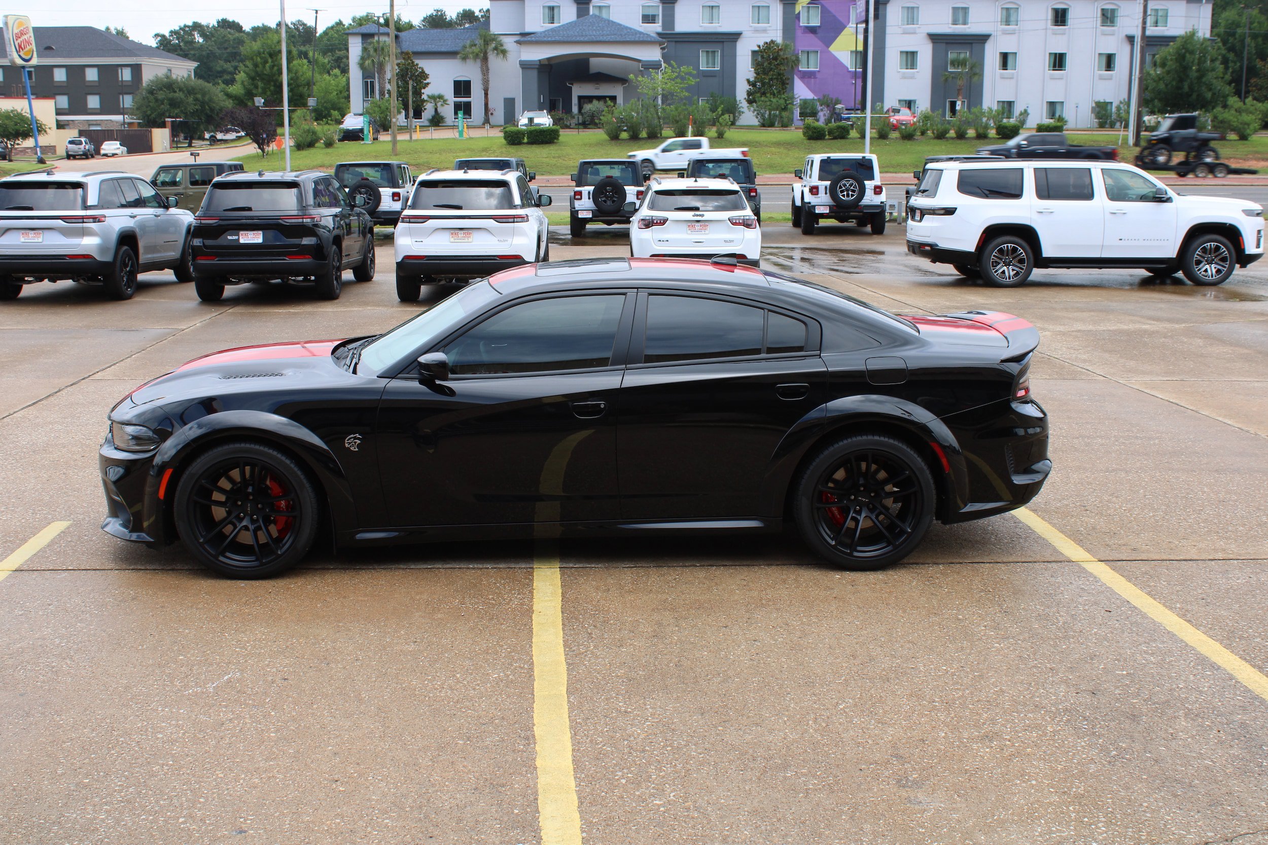 Used 2021 Dodge Charger SRT Hellcat RWD image 10