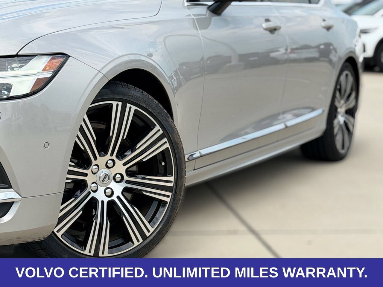 Certified 2023 Volvo S90 B6 Plus w/ Protection Package Premier AWD/4WD image 9