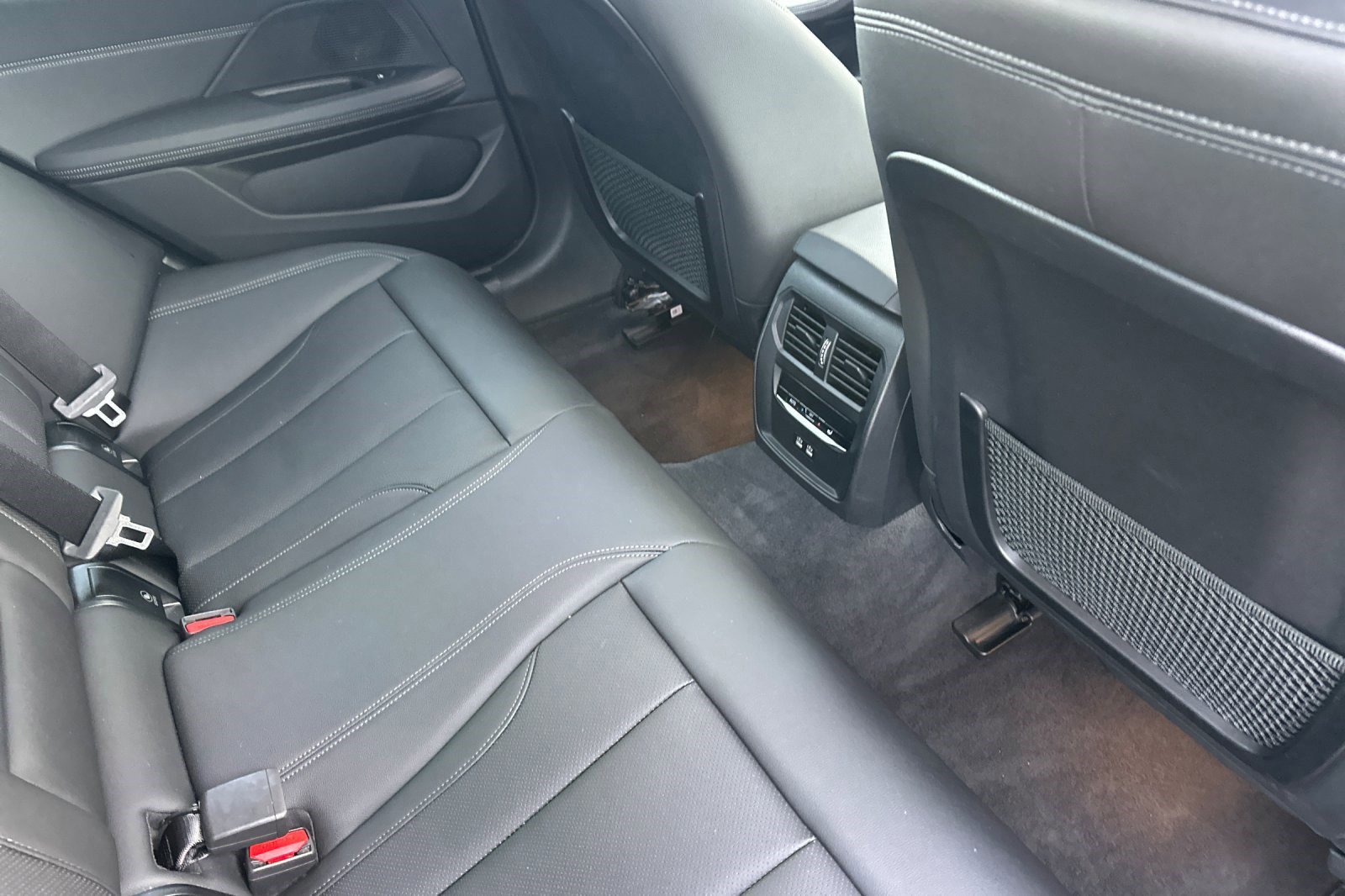 Certified 2023 BMW i4 eDrive35 w/ Premium Package image 30