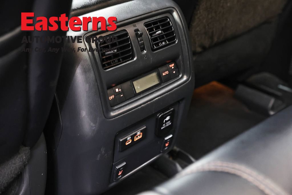 Used 2020 Nissan Pathfinder SL AWD/4WD image 27