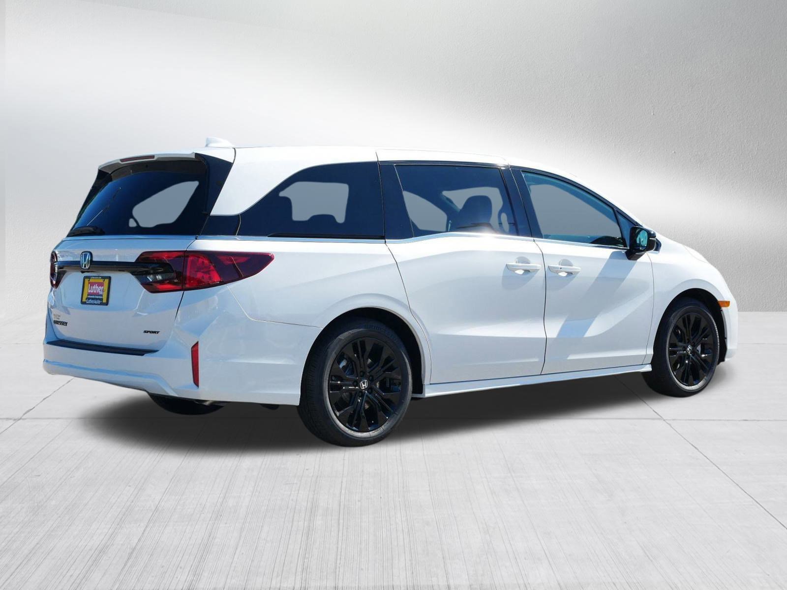 New 2026 Honda Odyssey Sport-L image 4