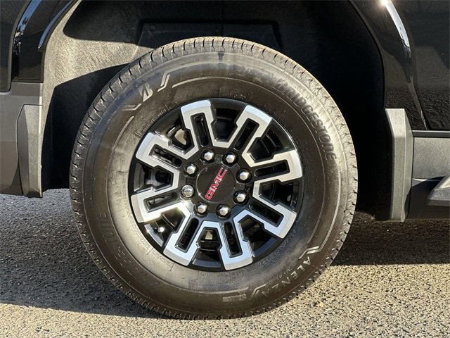 Used 2026 GMC Sierra EV Elevation image 31