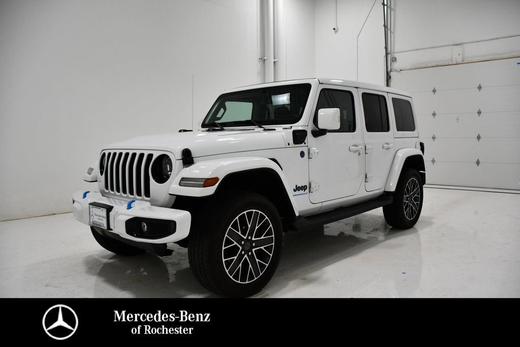 Used 2023 Jeep Wrangler Unlimited Sahara AWD/4WD image 1