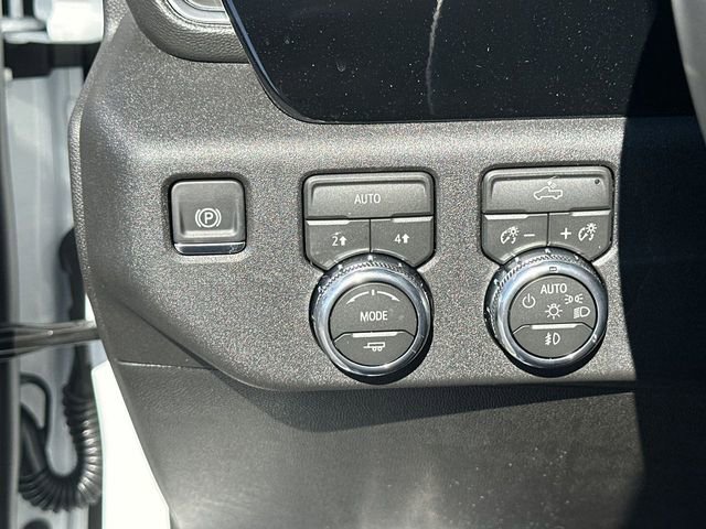 New 2026 GMC Sierra 1500 Elevation image 18