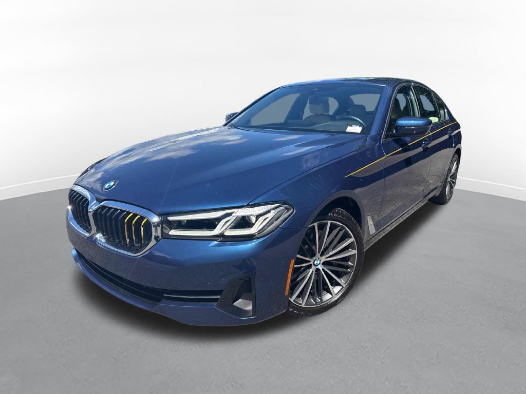 Used 2023 BMW 530i w/ Convenience Package RWD image 2