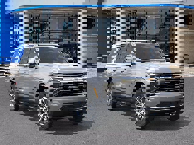 New 2026 Chevrolet Suburban LT image 7