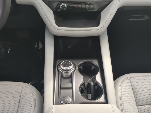 New 2027 Ford Explorer Platinum w/ 3.0L Ultimate Package RWD image 20
