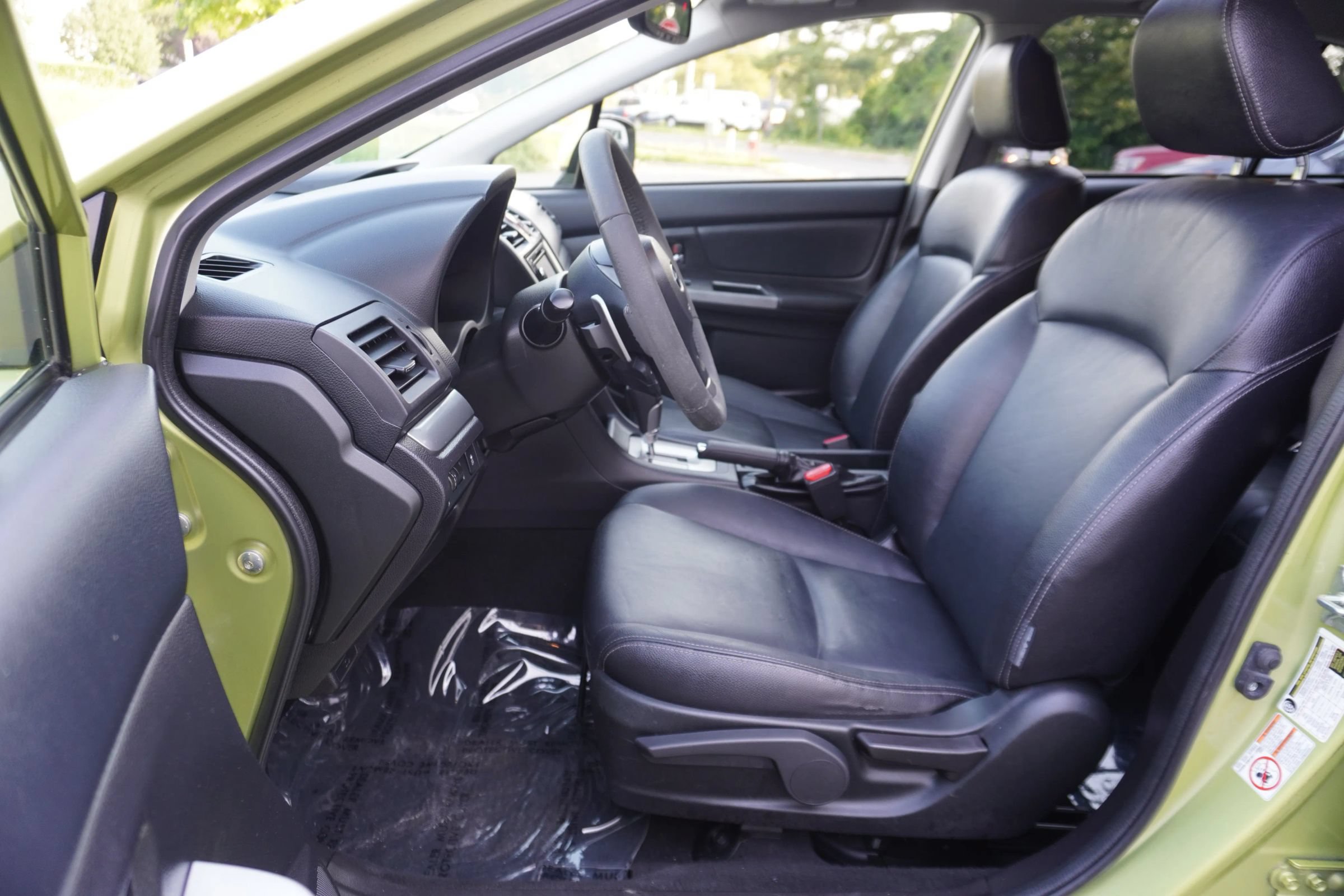 Used 2014 Subaru Crosstrek Touring w/ Popular Package #2 AWD/4WD image 9
