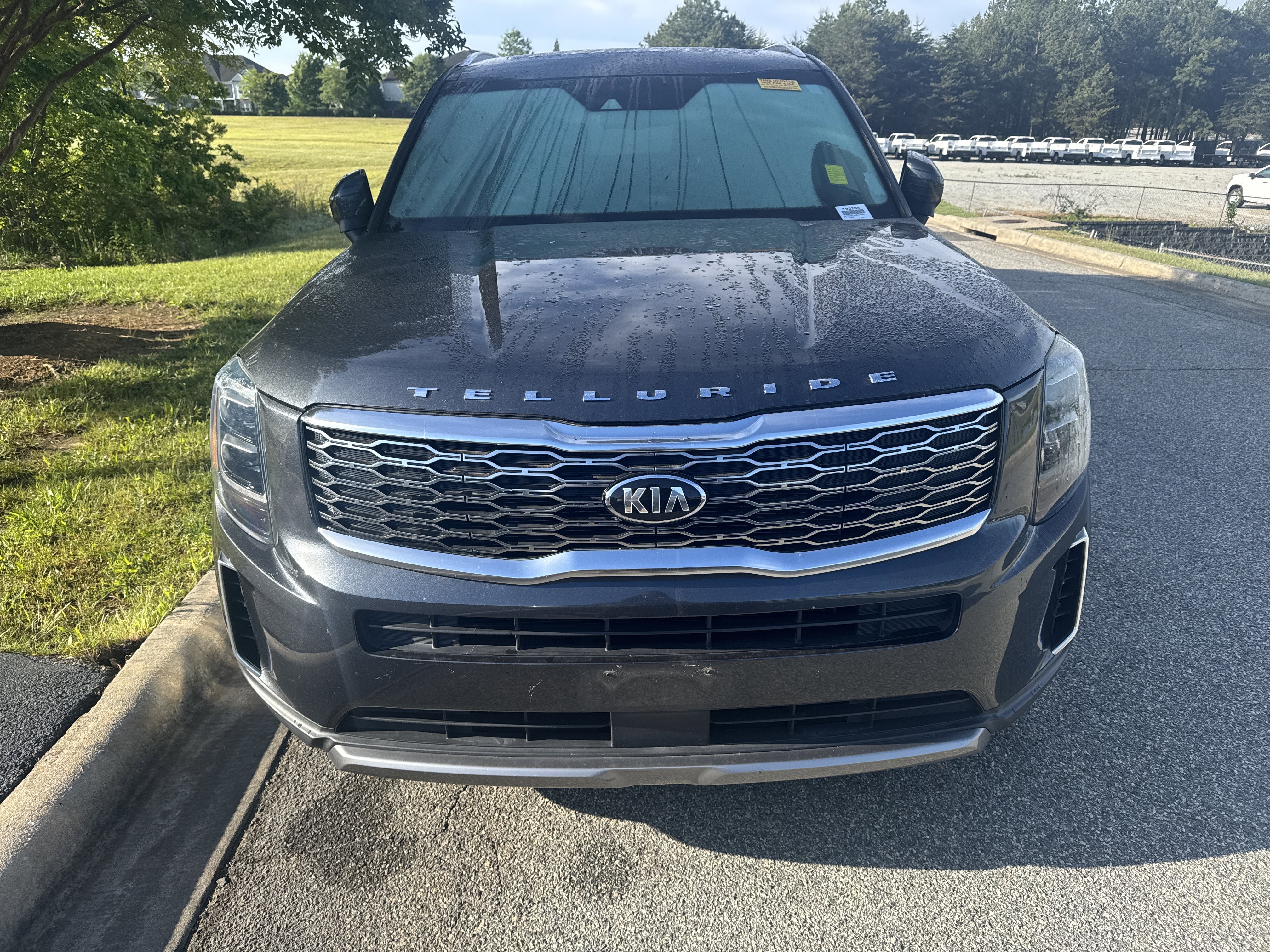 Used 2021 Kia Telluride EX w/ EX Premium Package FWD image 3