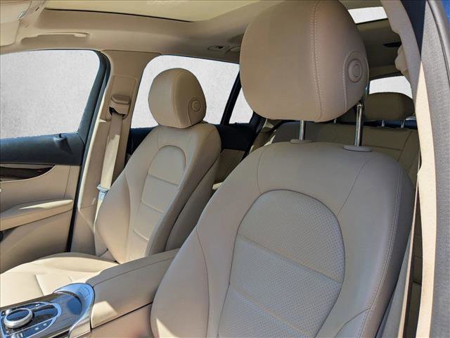 Used 2018 Mercedes-Benz GLC 300 image 7