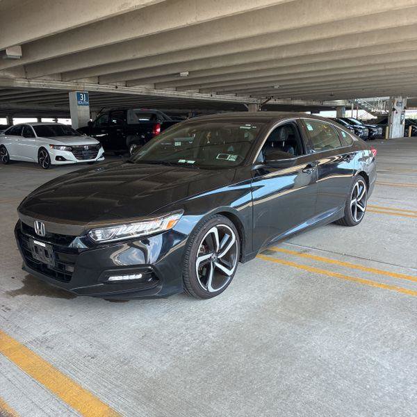 Used 2018 Honda Accord Sport image 1