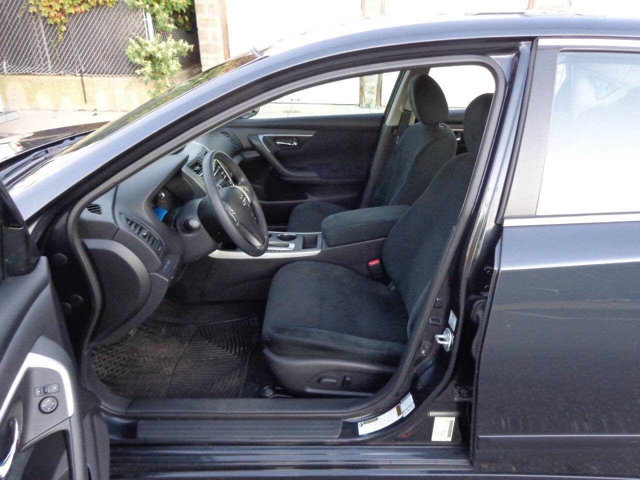 Used 2015 Nissan Altima 2.5 S w/ Power Driver Seat Package image 24