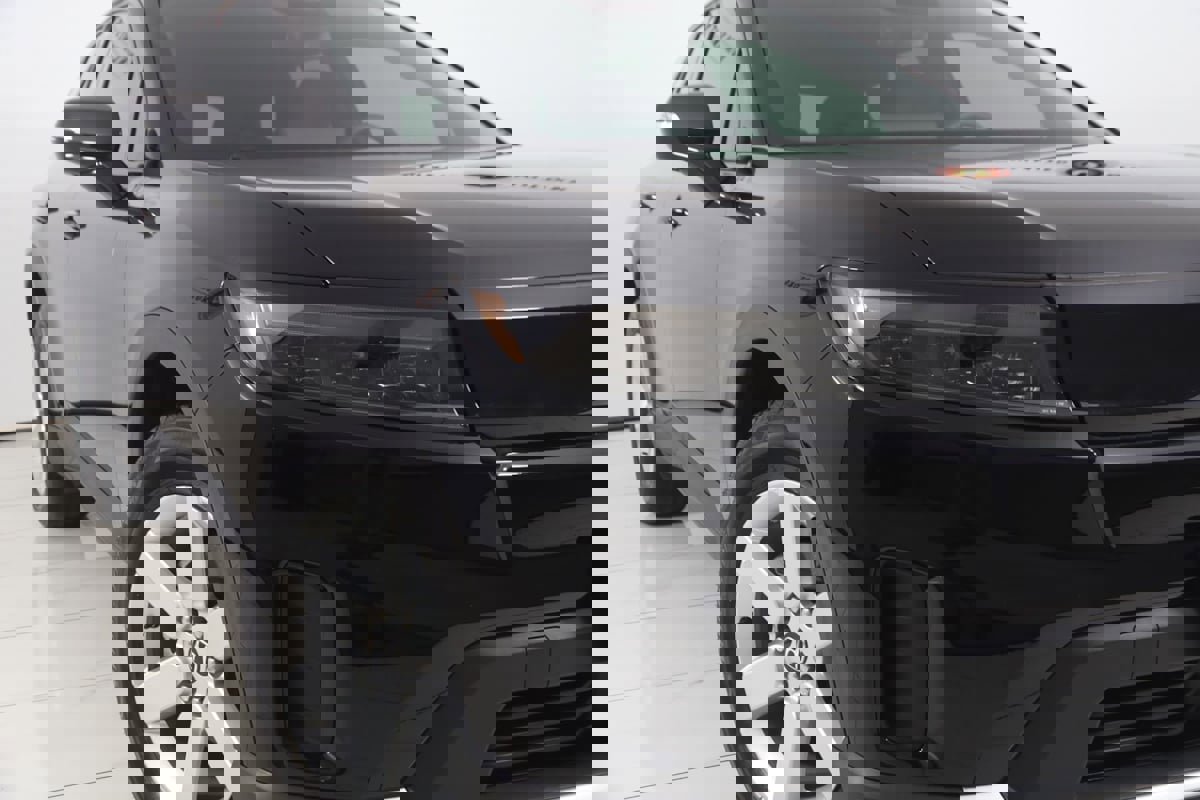 Used 2024 Honda Prologue EX image 16