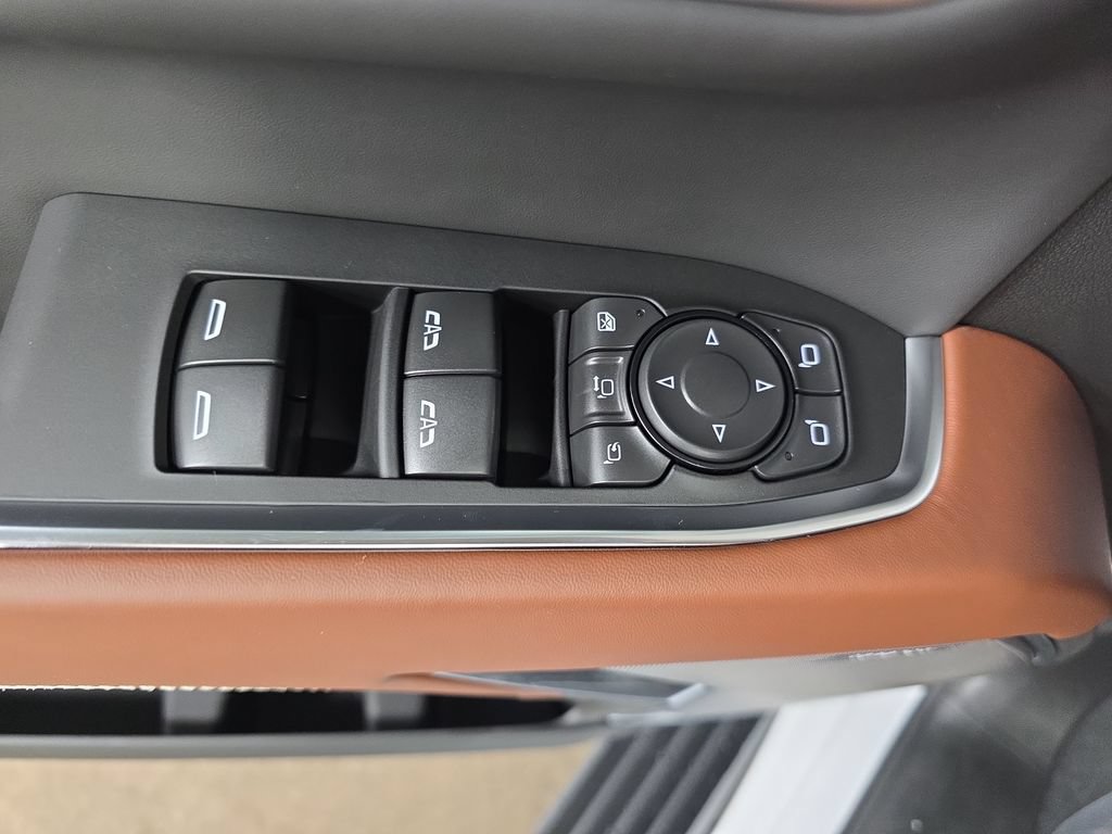 New 2026 GMC Sierra 3500 Denali Ultimate AWD/4WD image 29