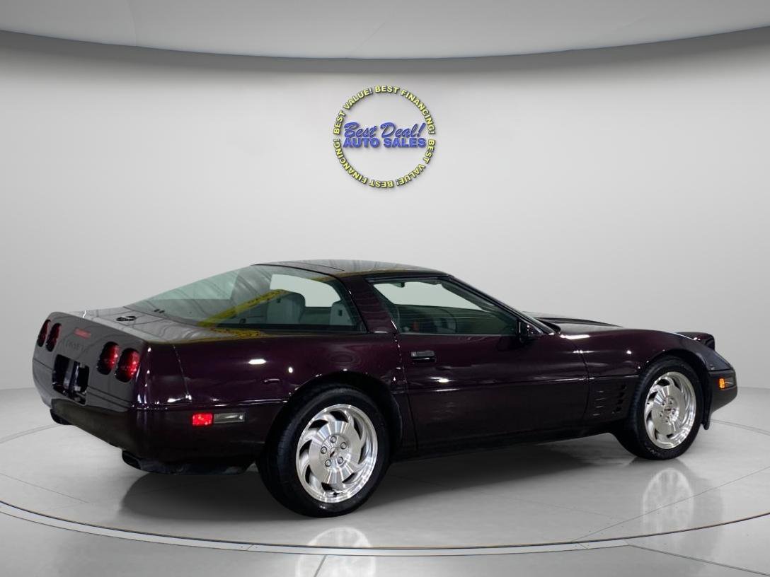 Used 1993 Chevrolet Corvette Coupe RWD image 9