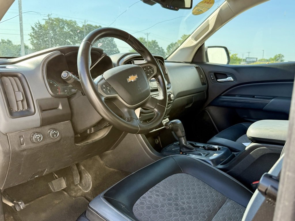 Used 2015 Chevrolet Colorado Z71 image 9