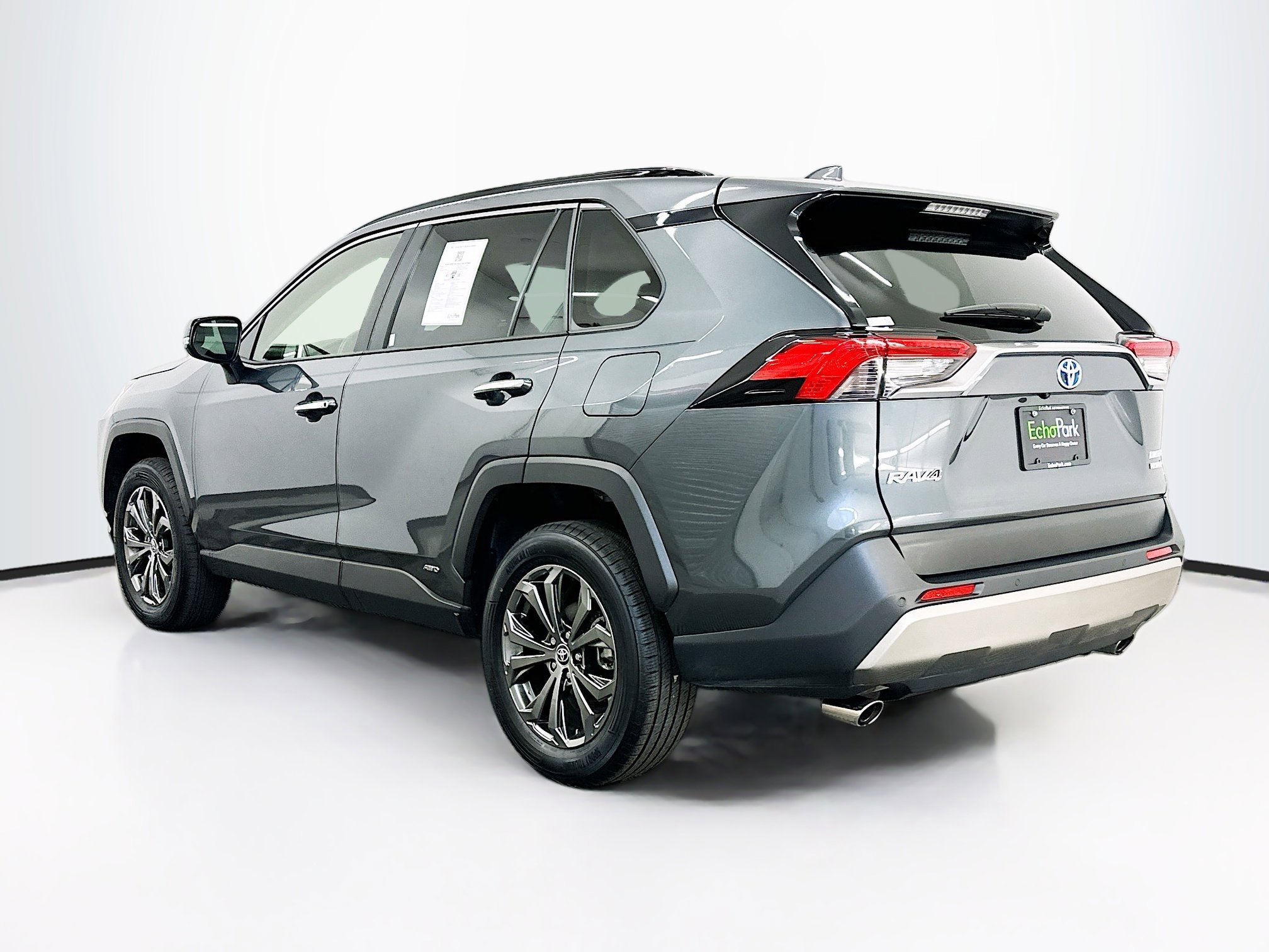 Used 2023 Toyota RAV4 Limited image 5