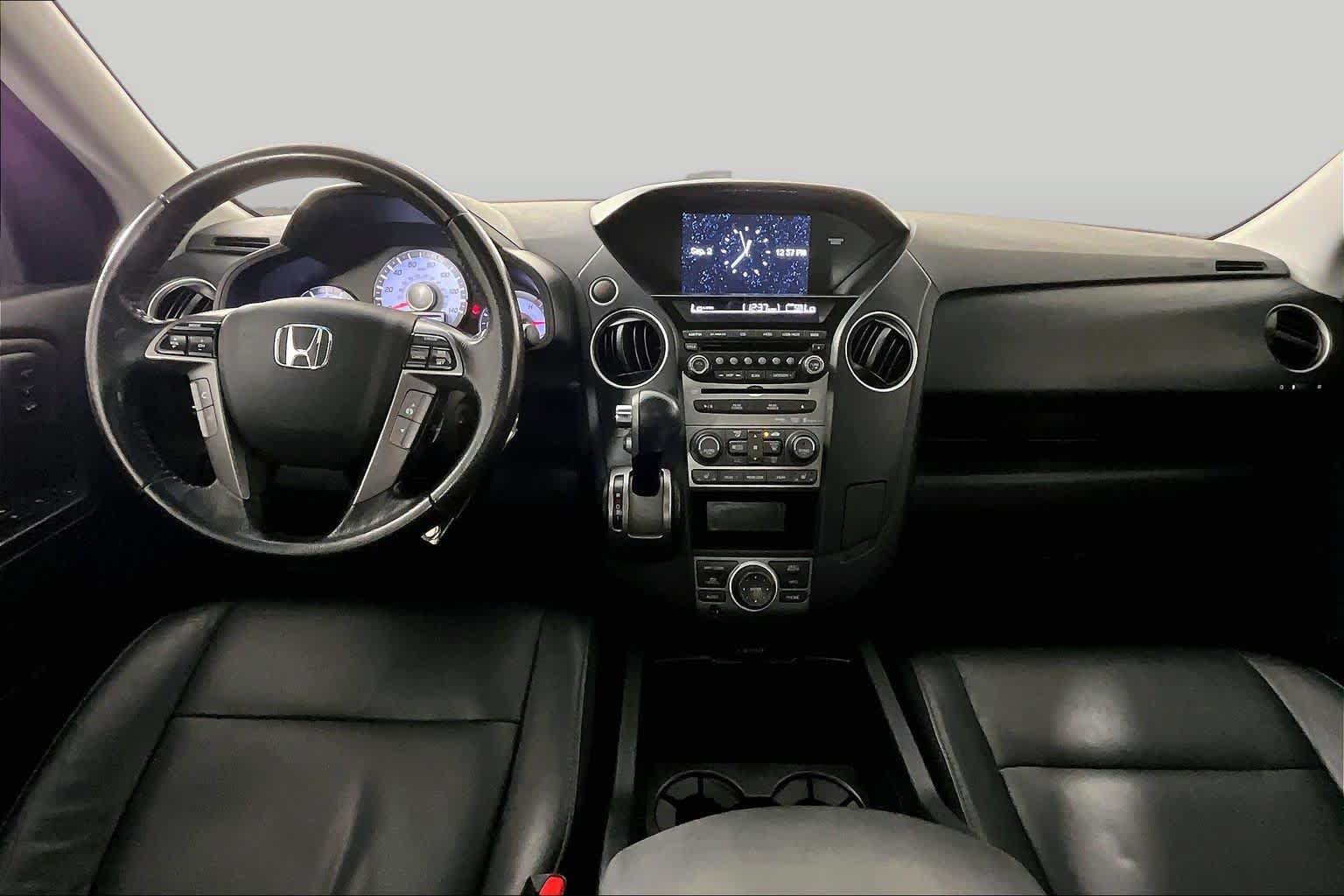 Used 2015 Honda Pilot Touring image 14