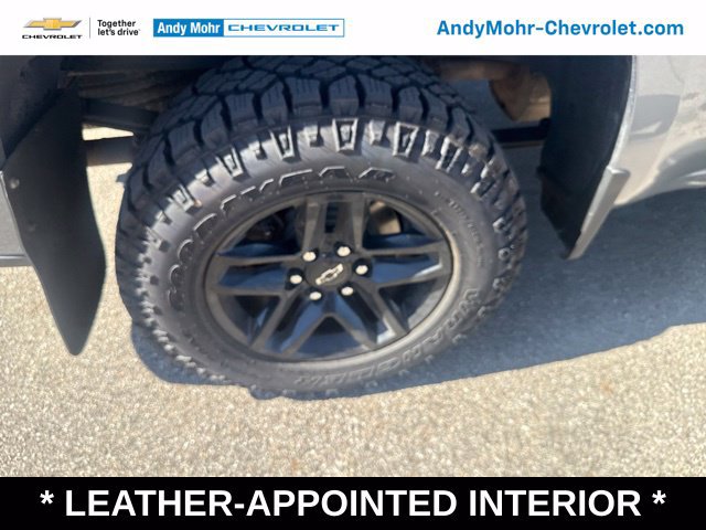 Used 2019 Chevrolet Silverado 1500 LT Trail Boss AWD/4WD image 37