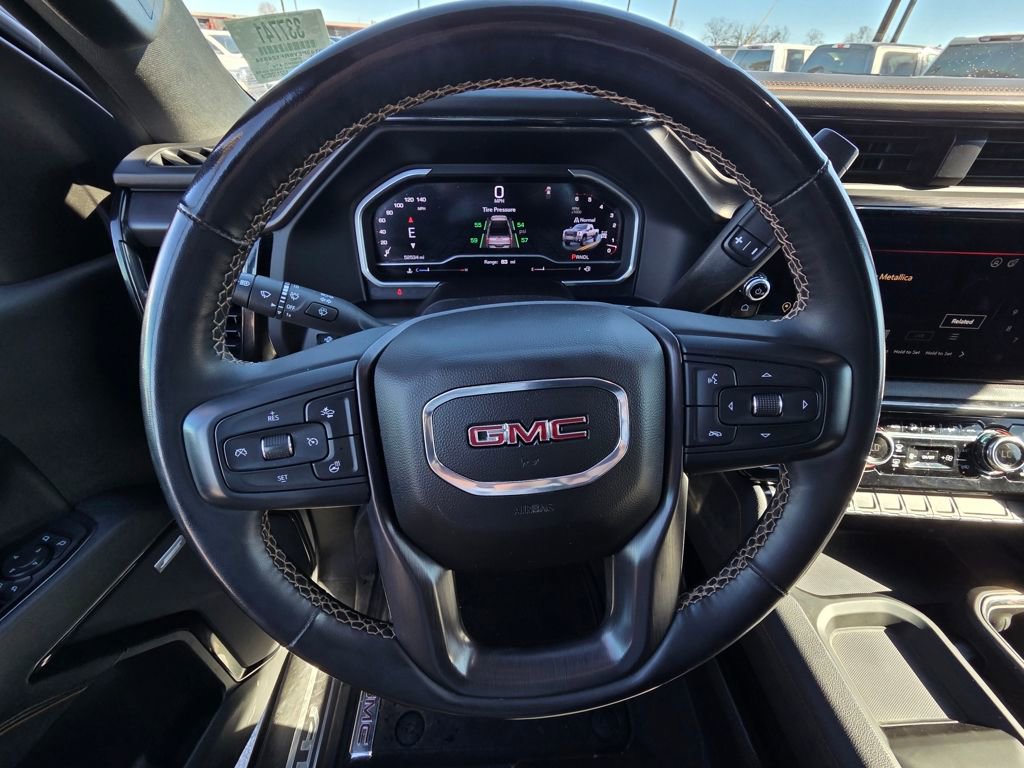 Used 2024 GMC Sierra 2500 AT4 w/ Technology Package AWD/4WD image 14