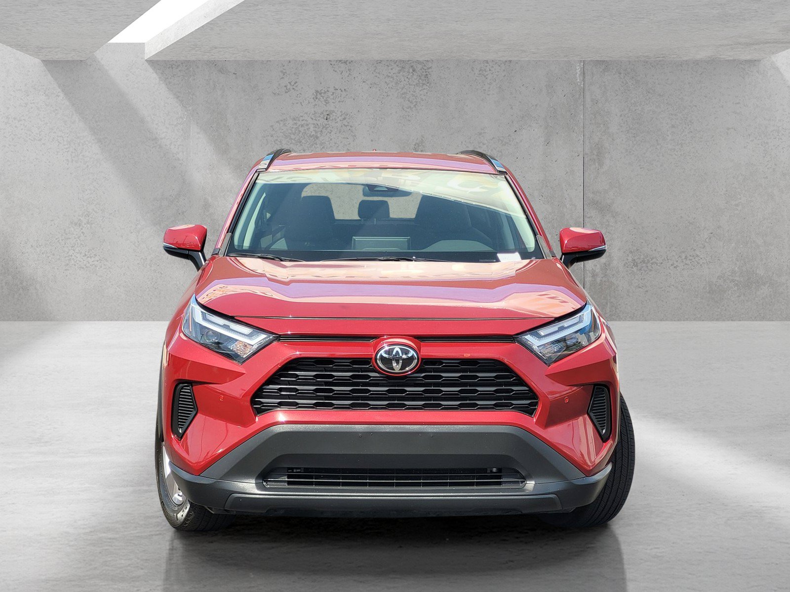 Used 2023 Toyota RAV4 XLE FWD image 2