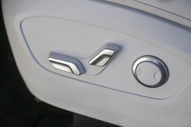 New 2026 Hyundai Ioniq 9 SEL image 24