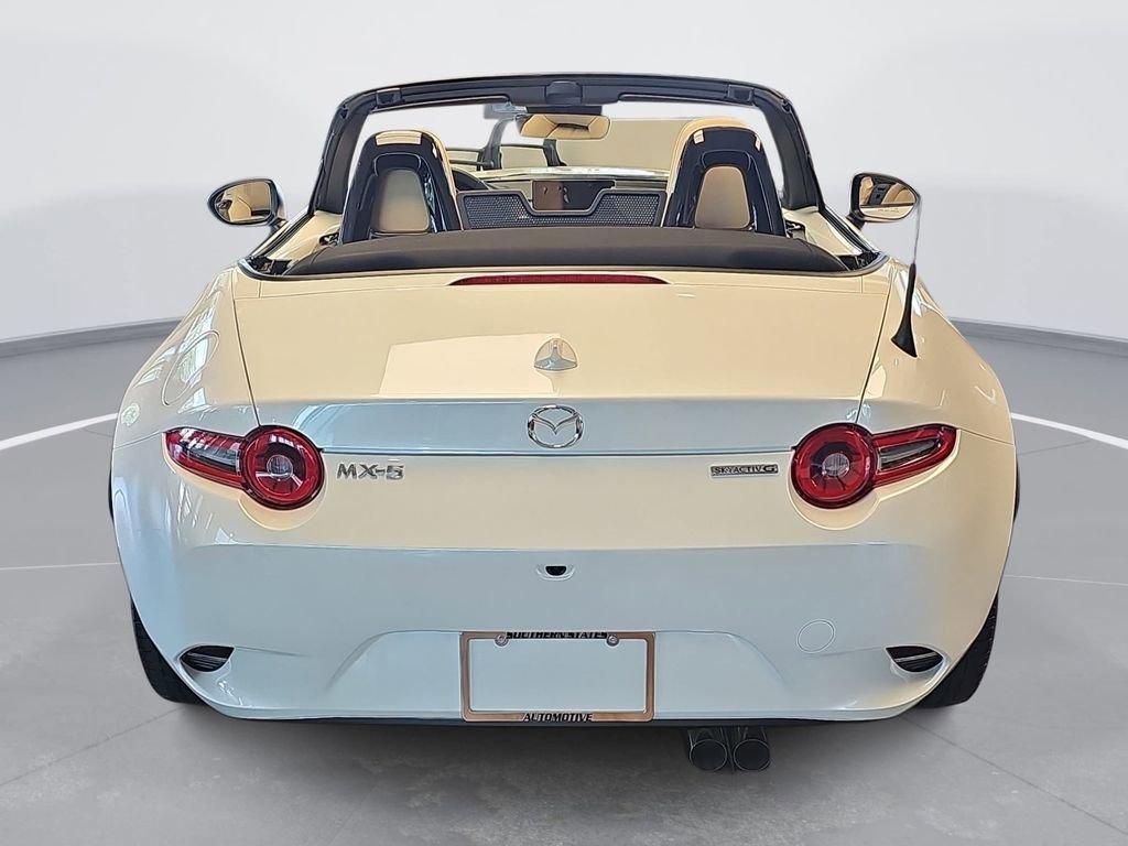 New 2026 MAZDA MX-5 Miata Grand Touring RWD image 6