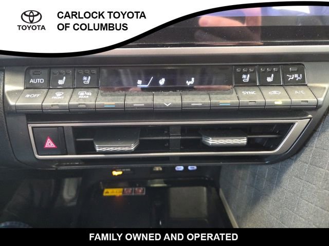 Used 2025 Toyota Camry XLE w/ Premium Plus Package image 26