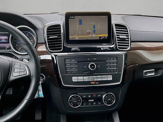 Used 2017 Mercedes-Benz GLS 450 4MATIC image 8