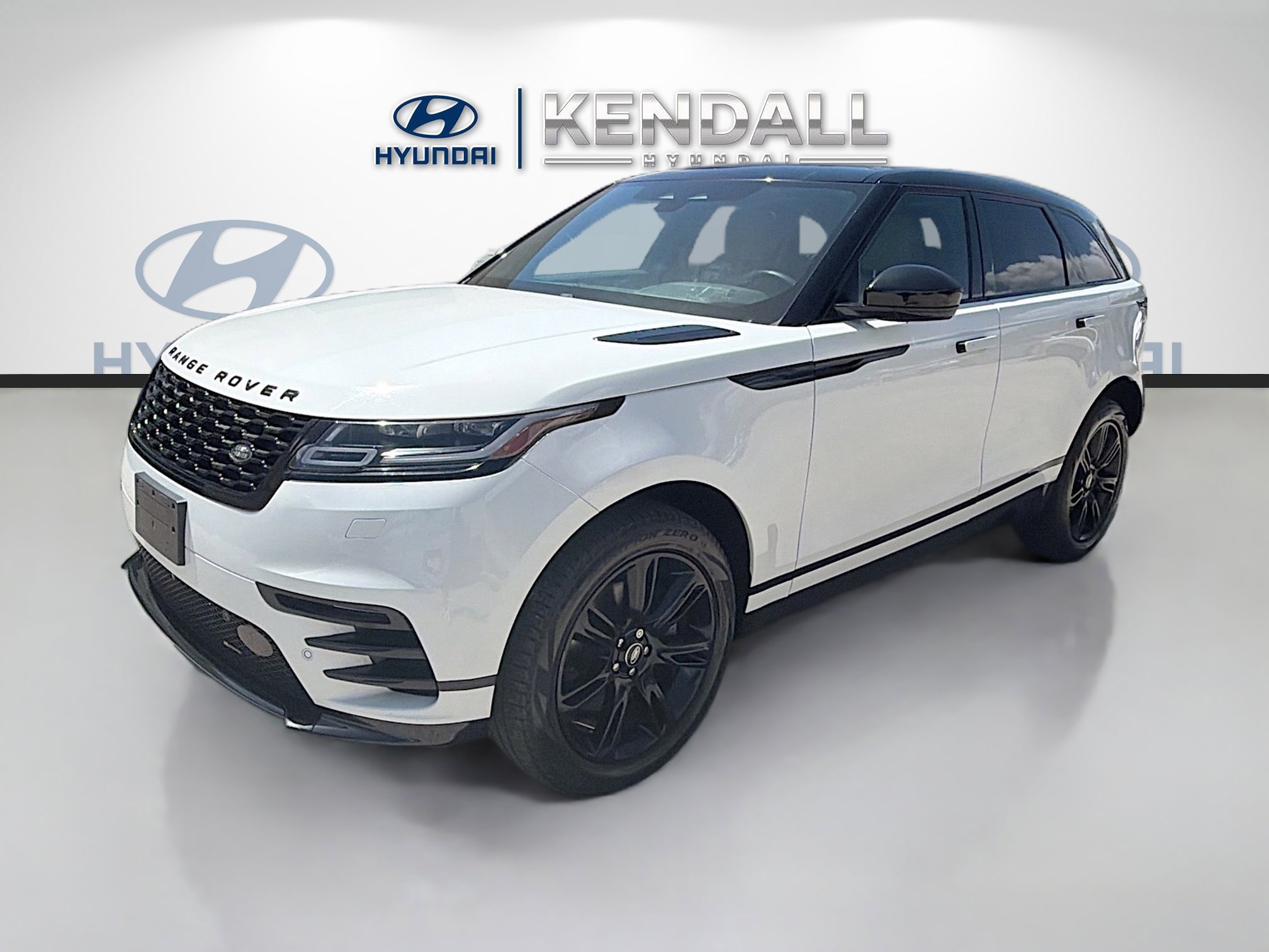 Used 2023 Land Rover Range Rover Velar R-Dynamic S AWD/4WD image 3