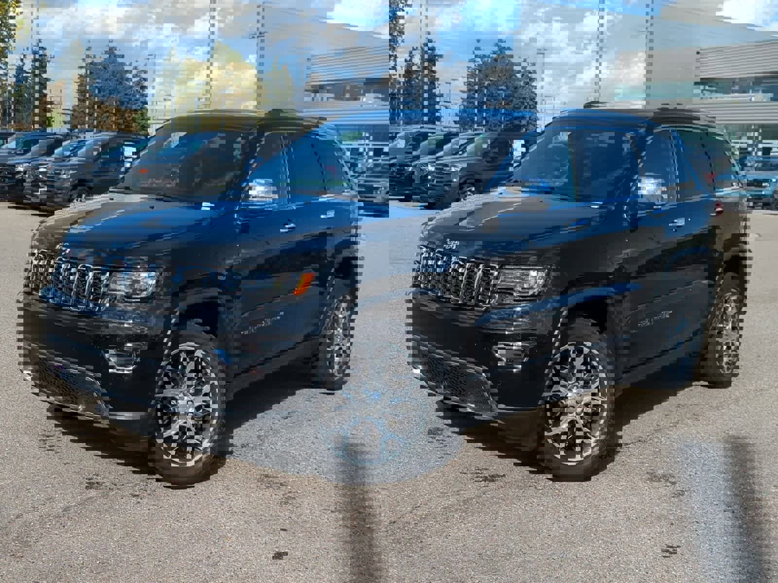 Used 2022 Jeep Grand Cherokee Limited w/ Tech Group video 1