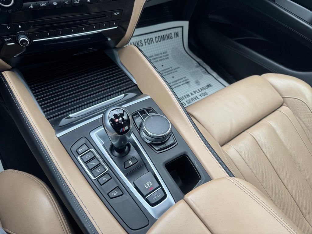 Used 2017 BMW X5 M AWD/4WD image 41