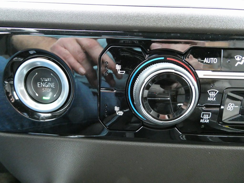 Certified 2024 Chevrolet Silverado 1500 LT image 25