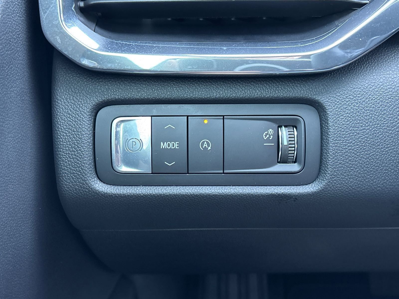 New 2026 GMC Acadia Elevation w/ Elevation Premium Package image 17