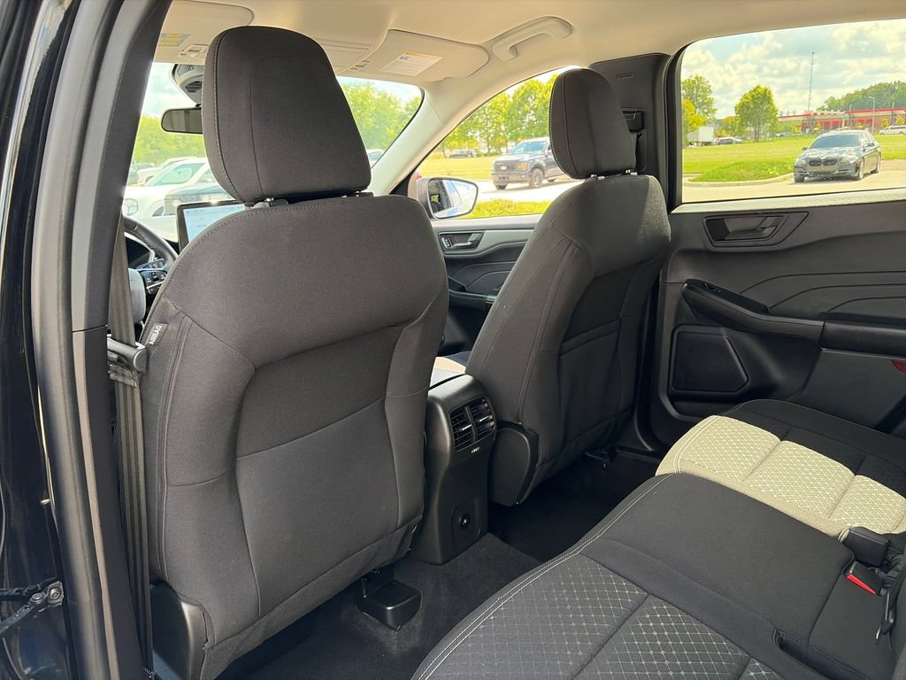Used 2023 Ford Escape Active AWD/4WD image 26