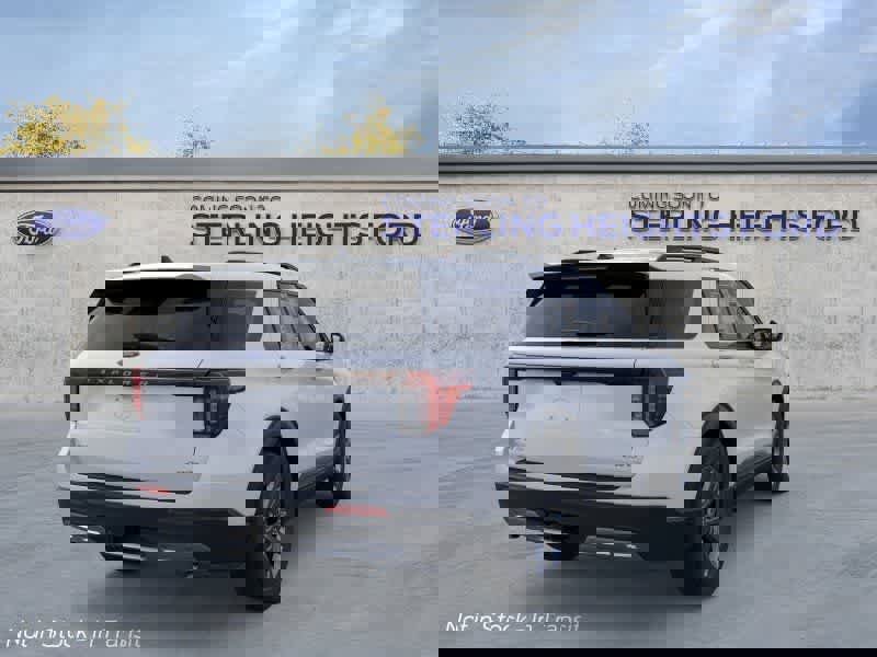 New 2026 Ford Explorer Active w/ Active Comfort Package image 8