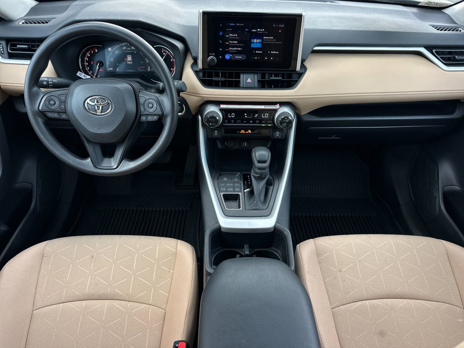 Used 2025 Toyota RAV4 XLE w/ Convenience Package AWD/4WD image 14