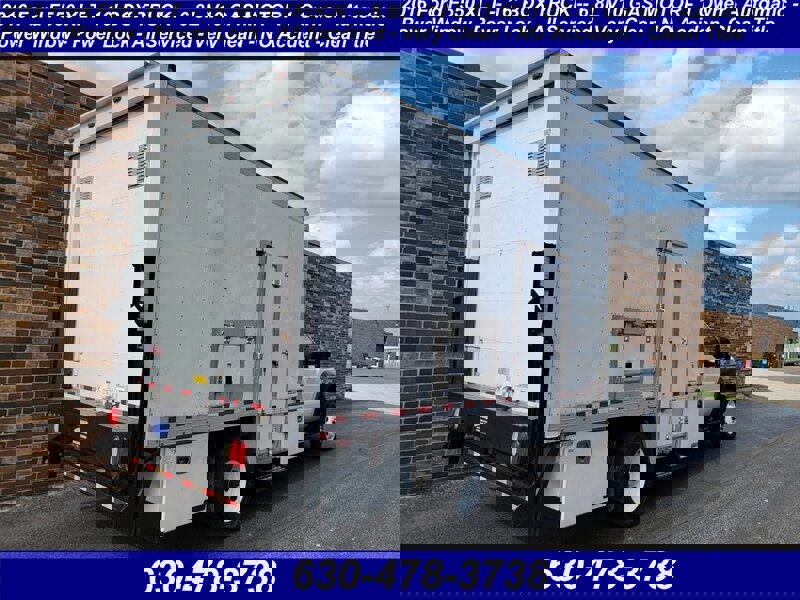 Used 2016 Ford F550 2WD Regular Cab Super Duty image 2