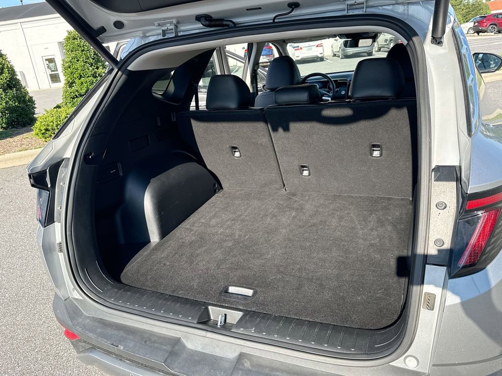 Used 2024 Hyundai Tucson Limited image 25