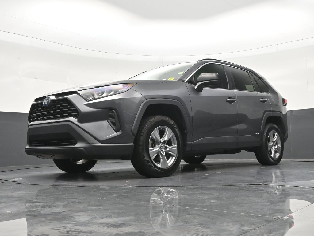 Used 2022 Toyota RAV4 LE AWD/4WD image 23