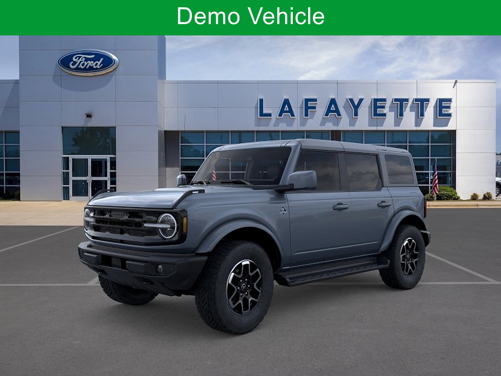 New 2025 Ford Bronco Outer Banks AWD/4WD image 1