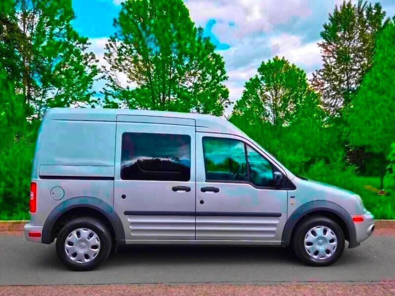 Used 2013 Ford Transit Connect XLT image 5