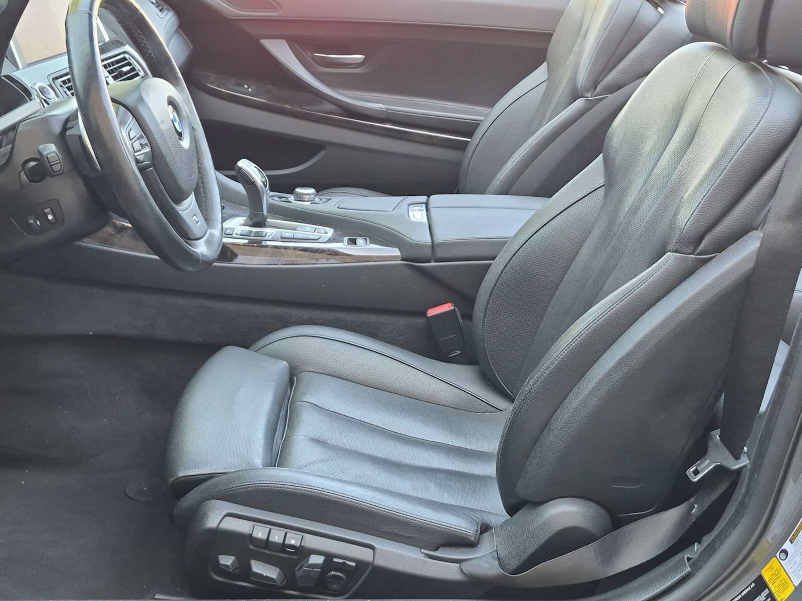 Used 2014 BMW 640i xDrive Convertible AWD/4WD image 18