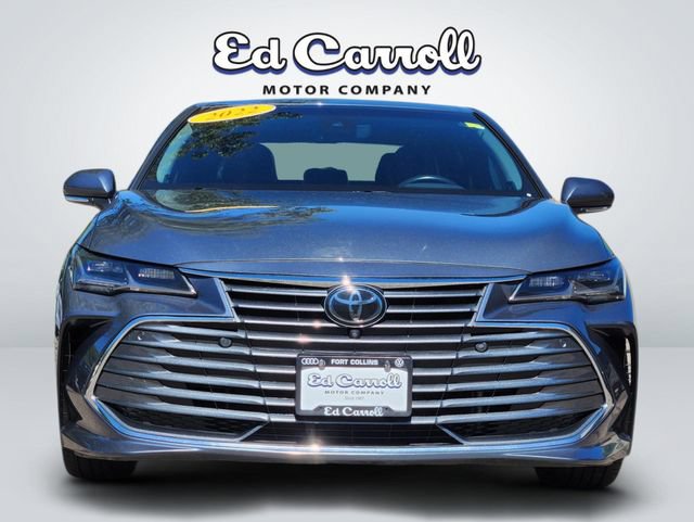 Used 2022 Toyota Avalon Limited w/ Advanced Safety Package FWD image 3