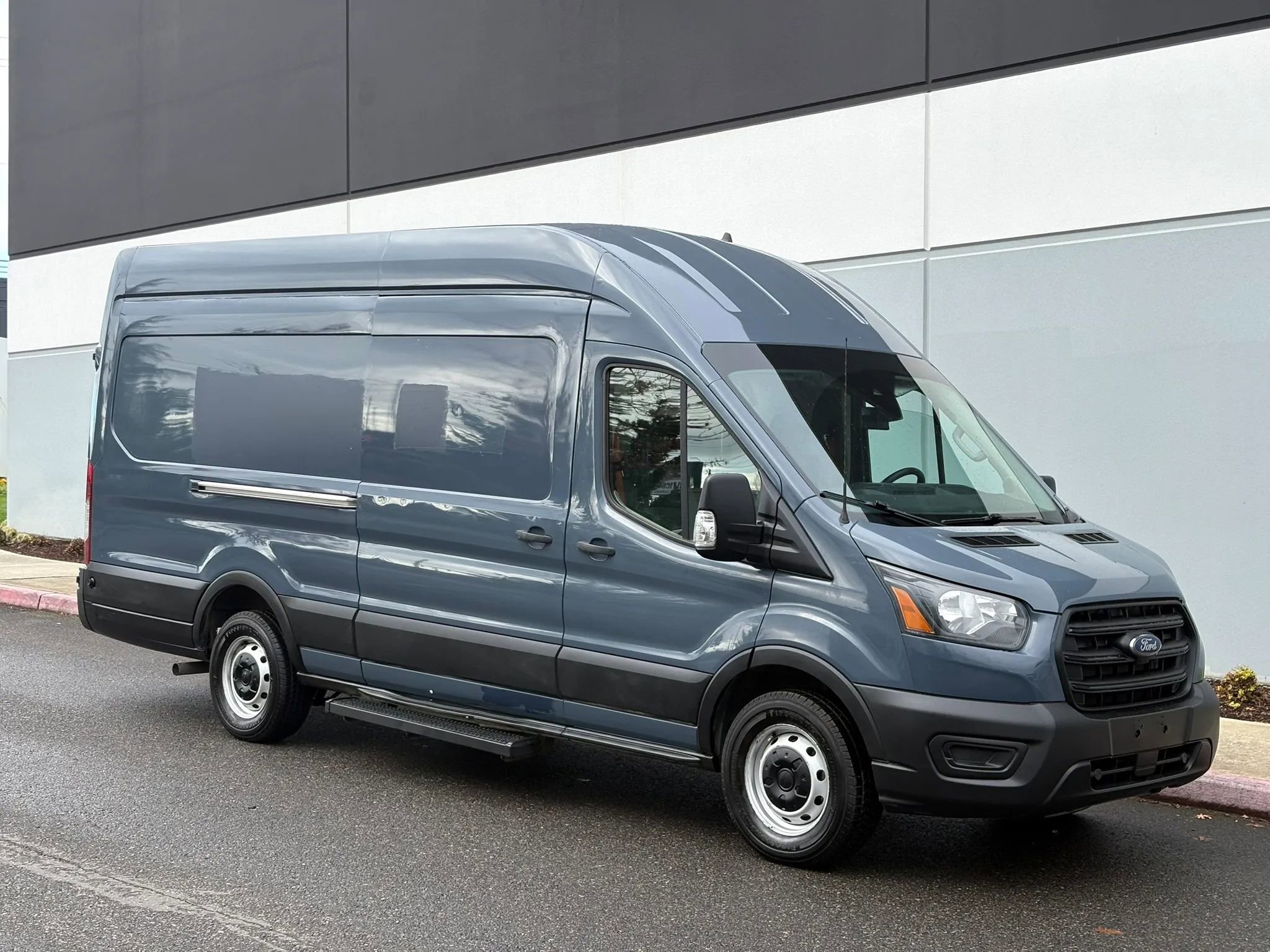 Used 2020 Ford Transit 250 148 High Roof Extended image 8