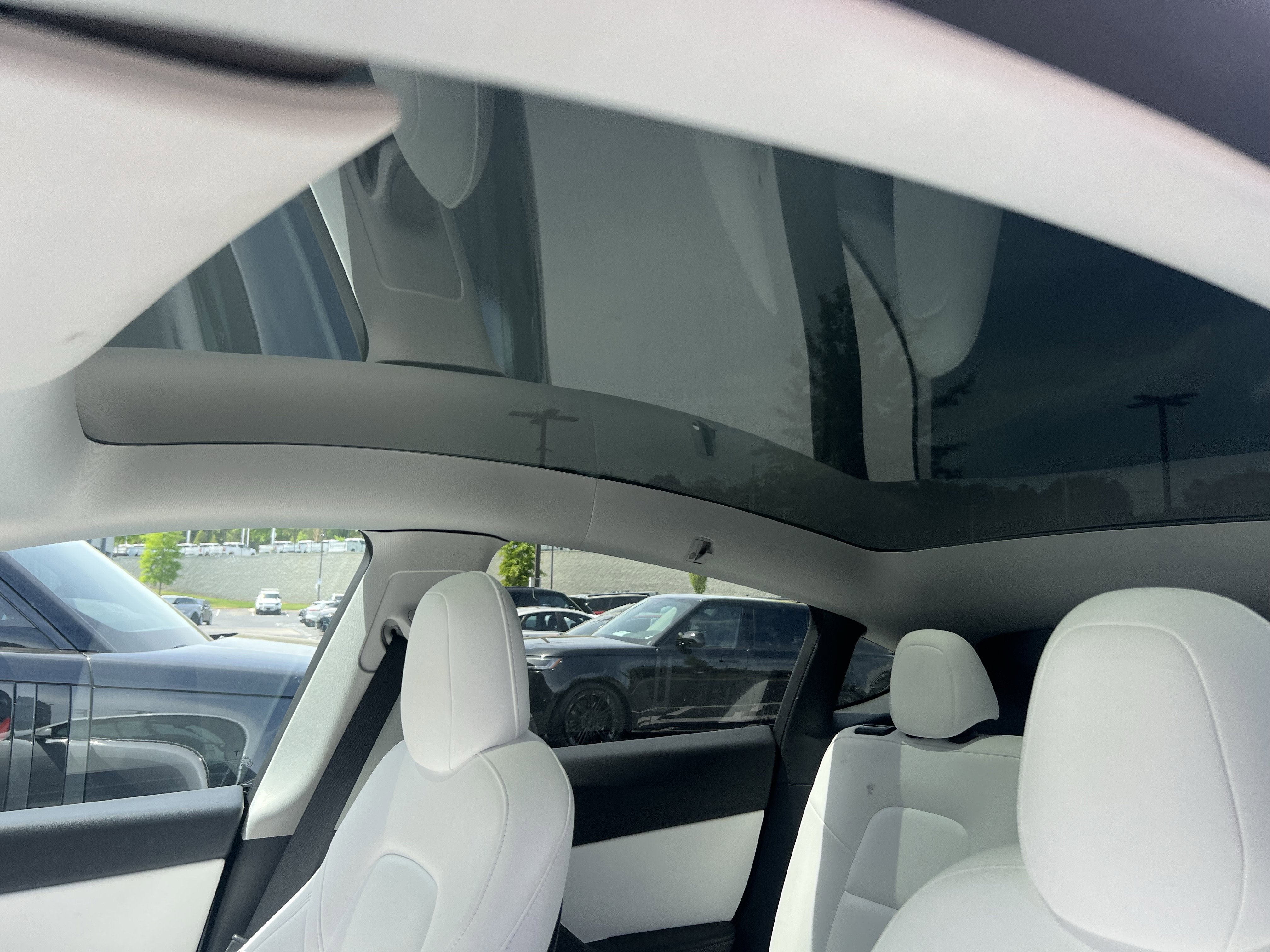 Used 2022 Tesla Model Y Performance image 17