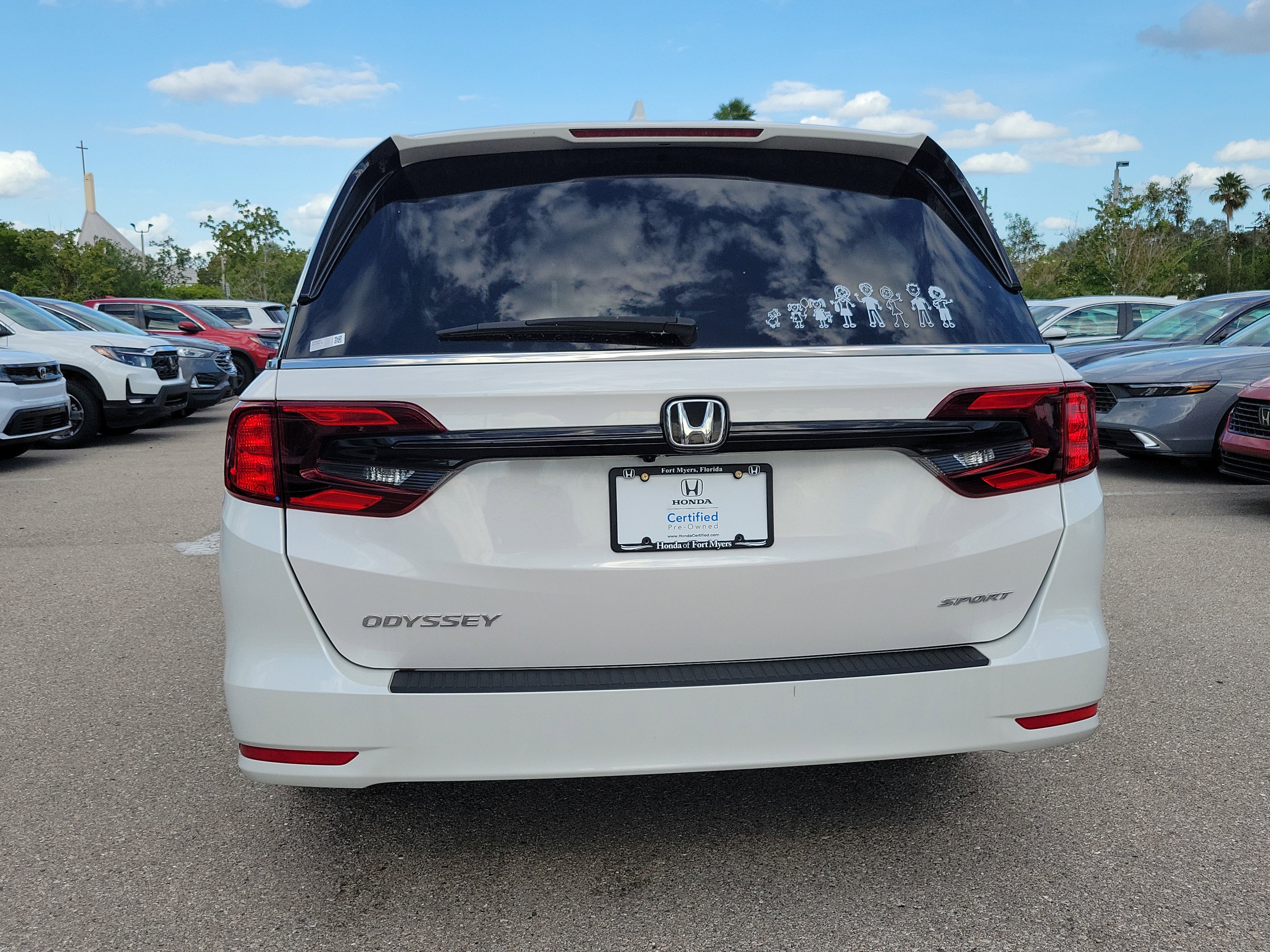 Certified 2024 Honda Odyssey Sport image 5
